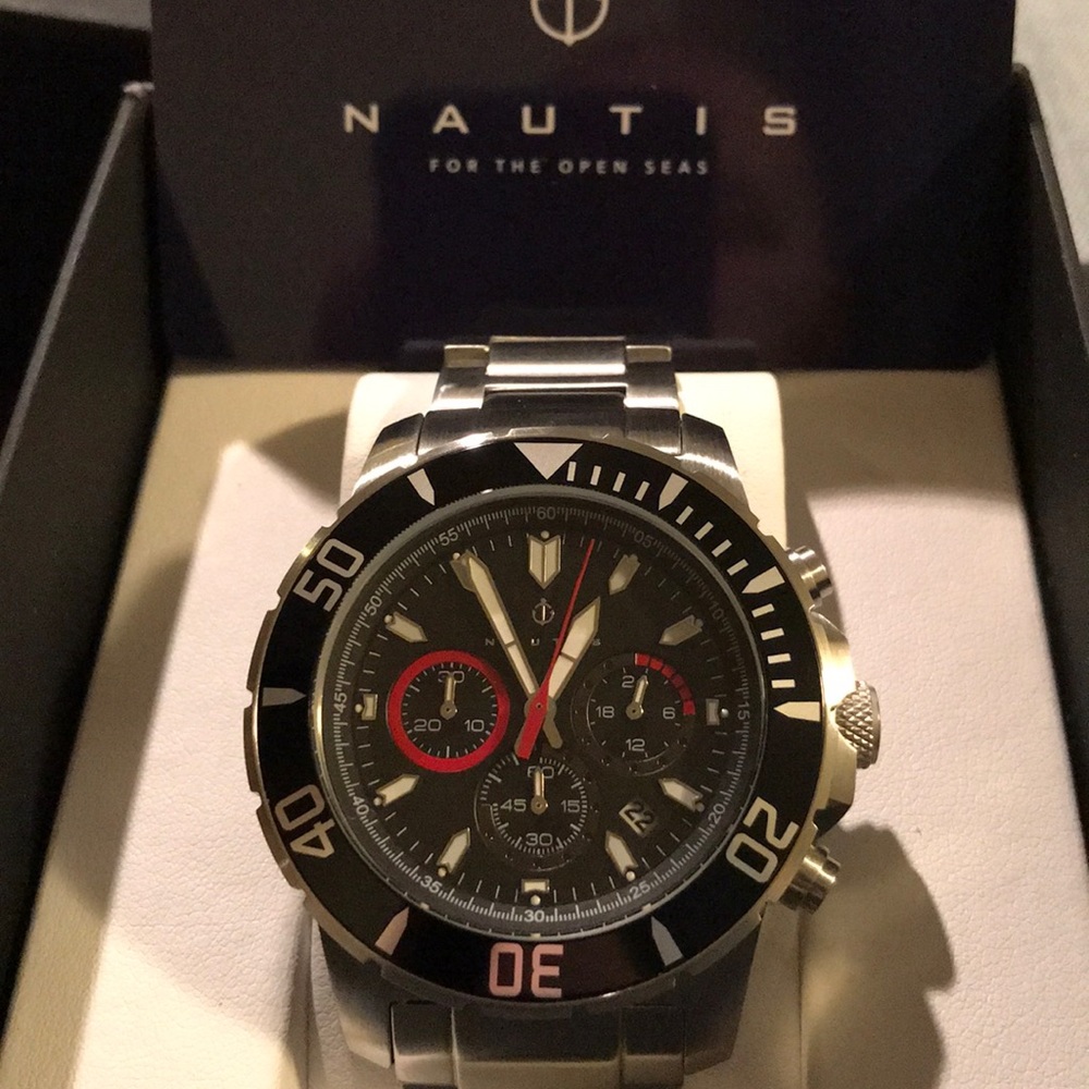 Nautis dive watch
